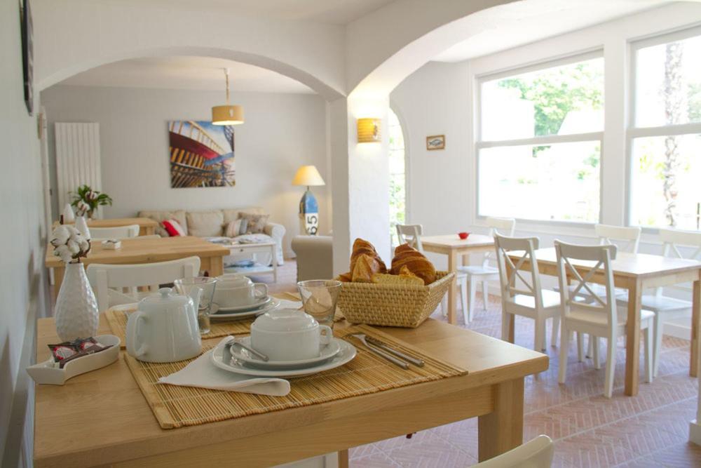 Dolus d'Oléron Hotel Le Vert Bois מראה חיצוני תמונה